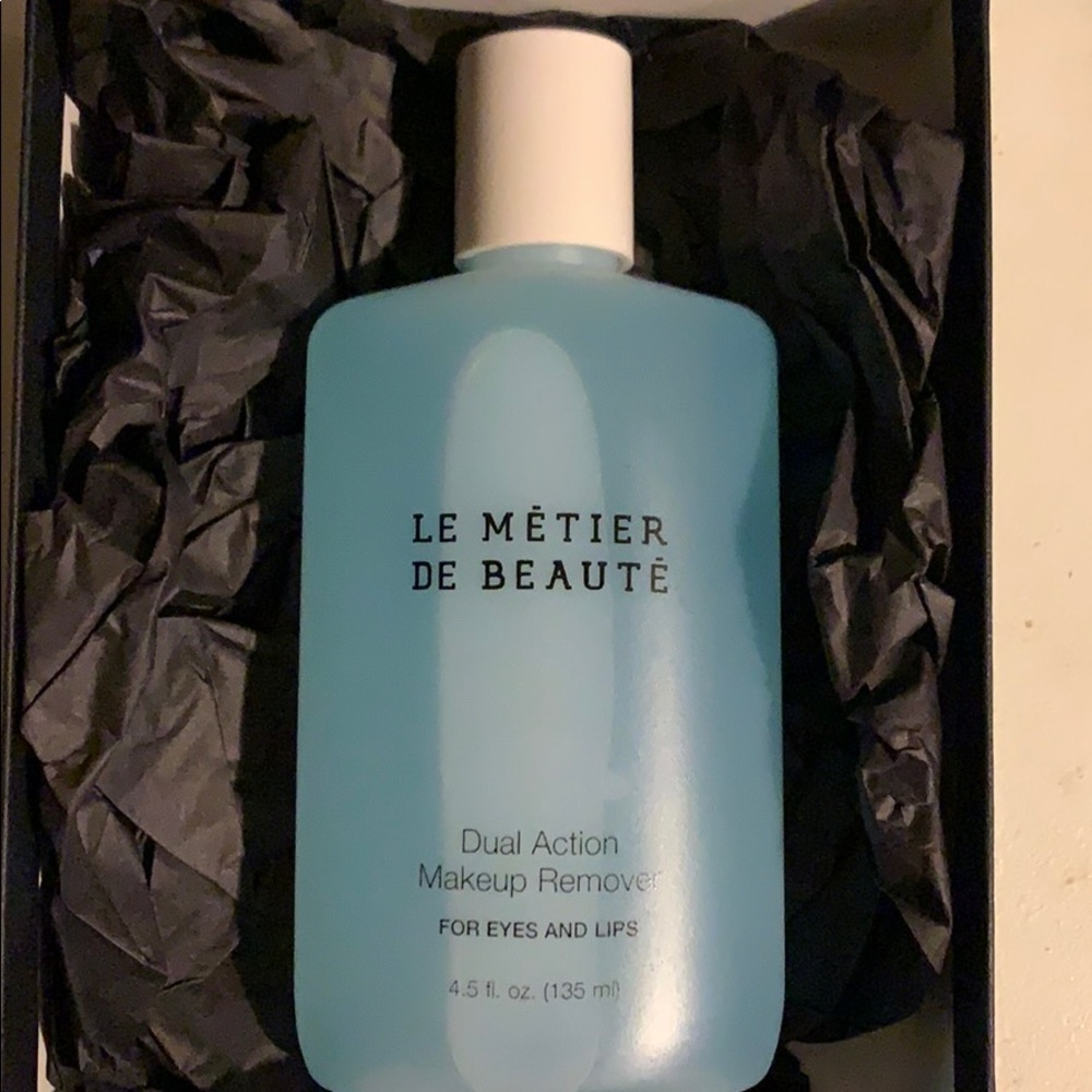 Le Metier de Beaute  Dual Action Make Up Remover